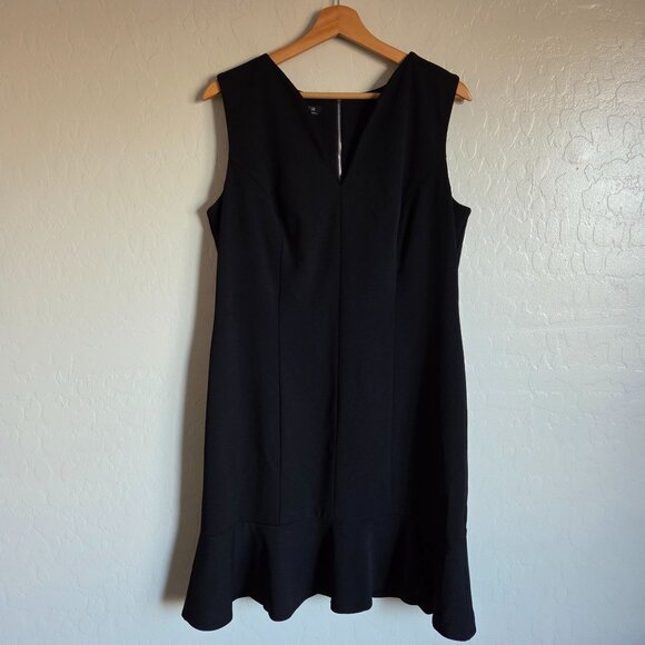 Apt.9 V-Neck Crepe Flounce Hem Sleeveless Dress Black Size 14 Knee Length Career - Picture 1 of 10